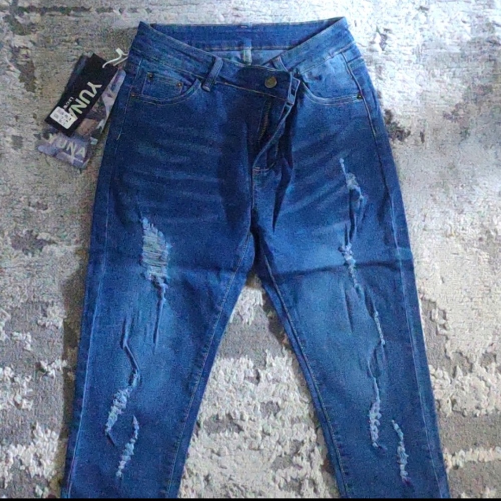 Short Denim Jeans